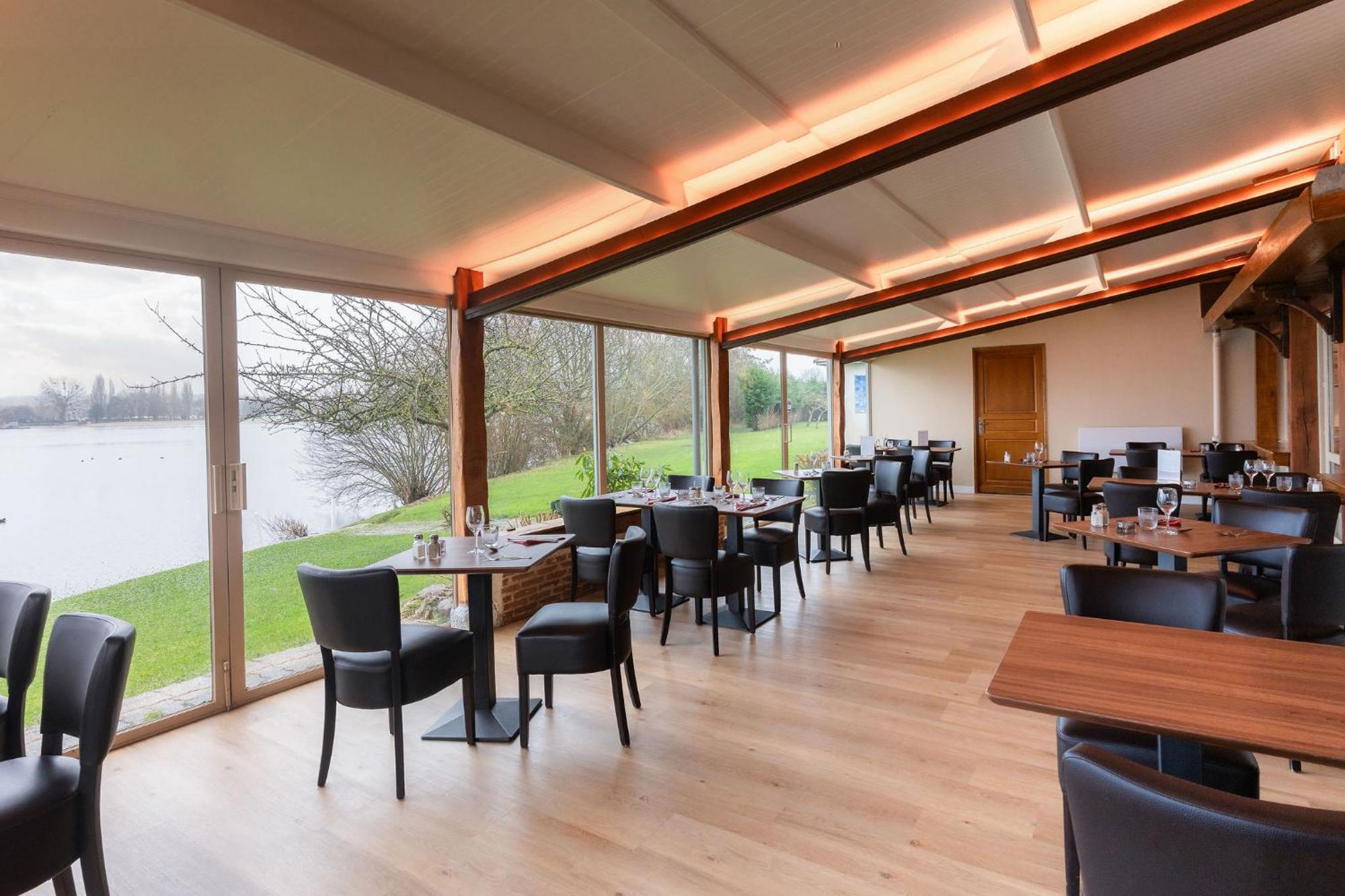 Eden Park Hotel Restaurant Пон-л'Евек Екстер'єр фото